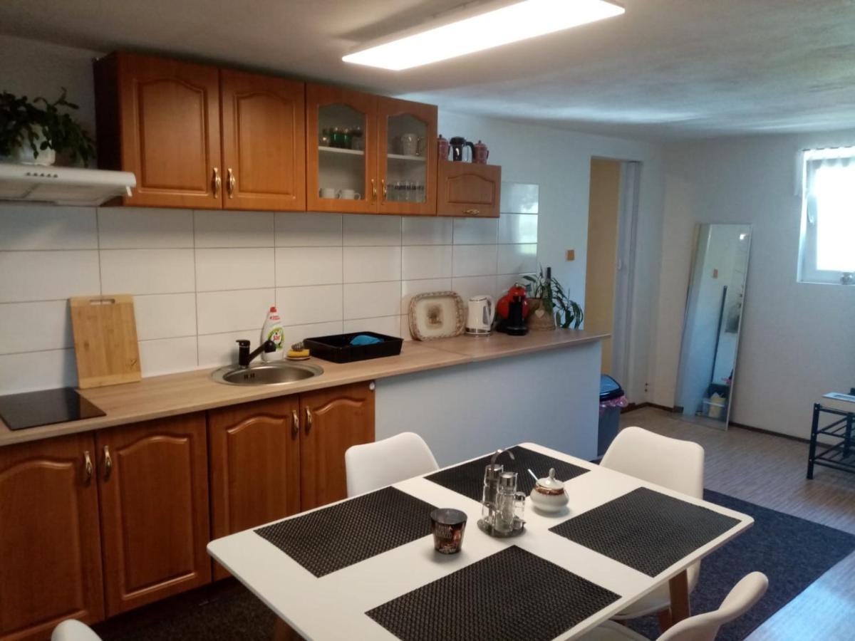 Podkrovni Apartman Tereza Apartment Rumburk Ngoại thất bức ảnh